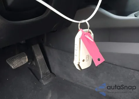 2024 Kia K5 Gt-Line z USA, uszkodzony, nr VIN 5XXG64J26RG264646